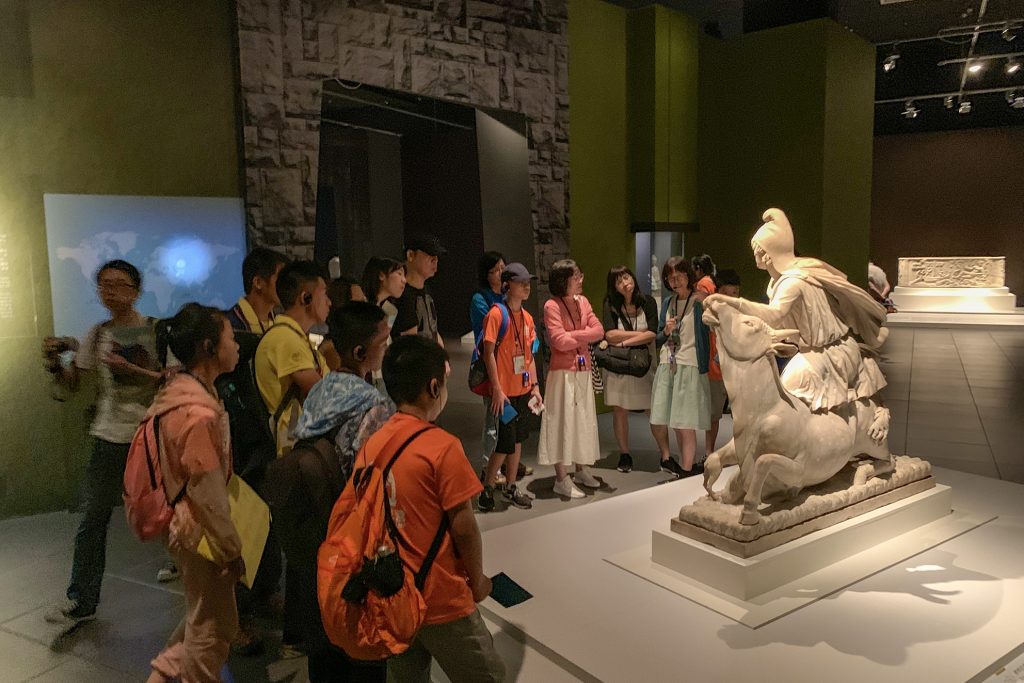 成长之路·启迪未来——2024香港户外体验探索夏令营 成长之路·启迪未来——2024香港户外体验探索夏令营